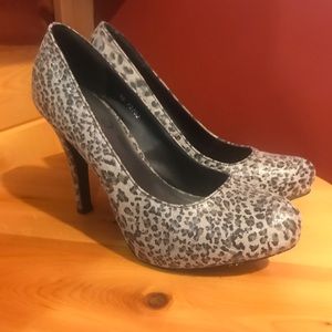 Snow Leopard Print Platform Pump
